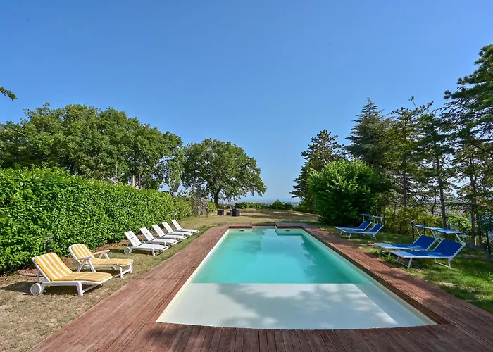 Casale San Teodoro - Rn 別荘 *